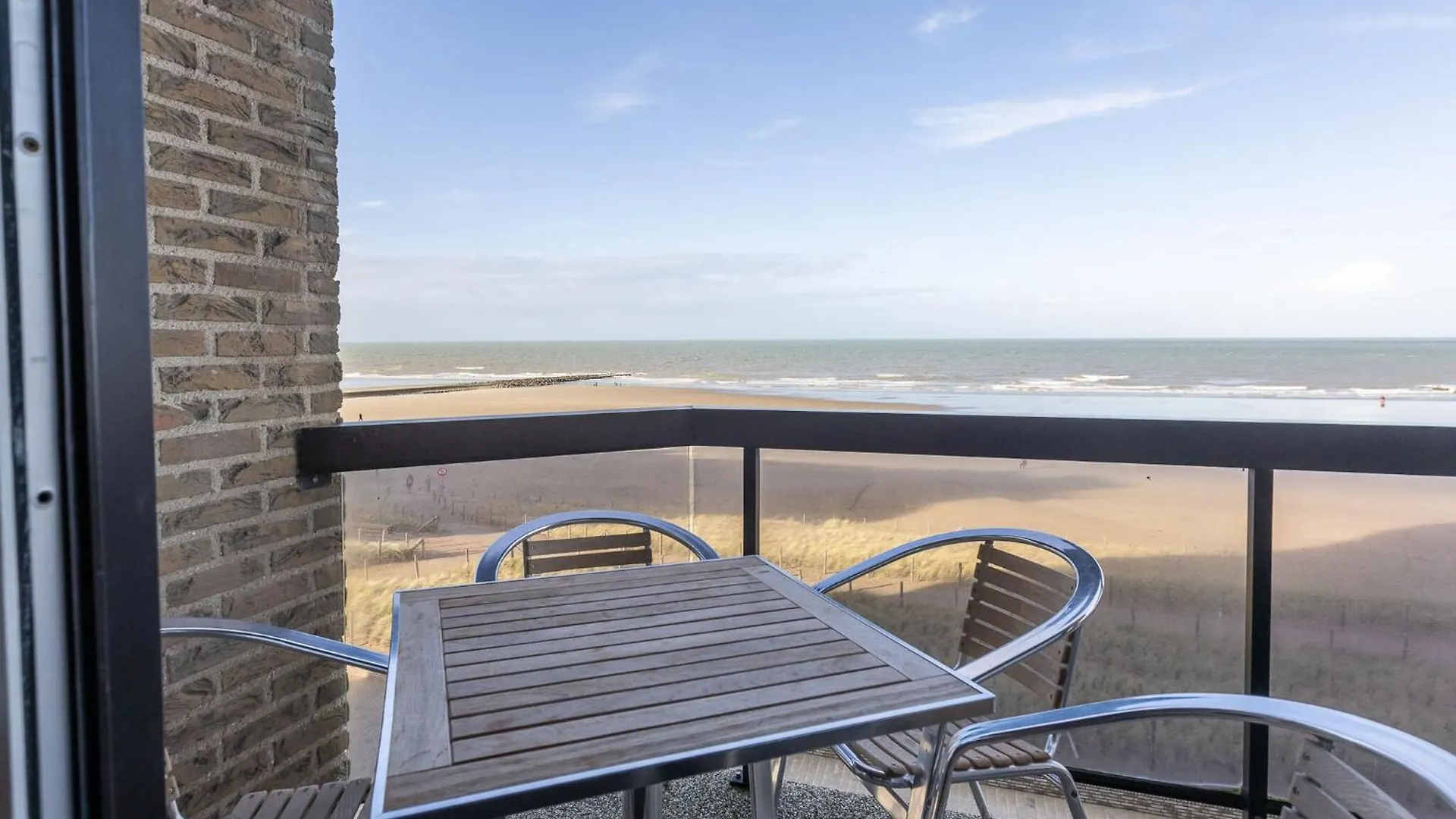Nice Apartment With Kitchen Middelkerke