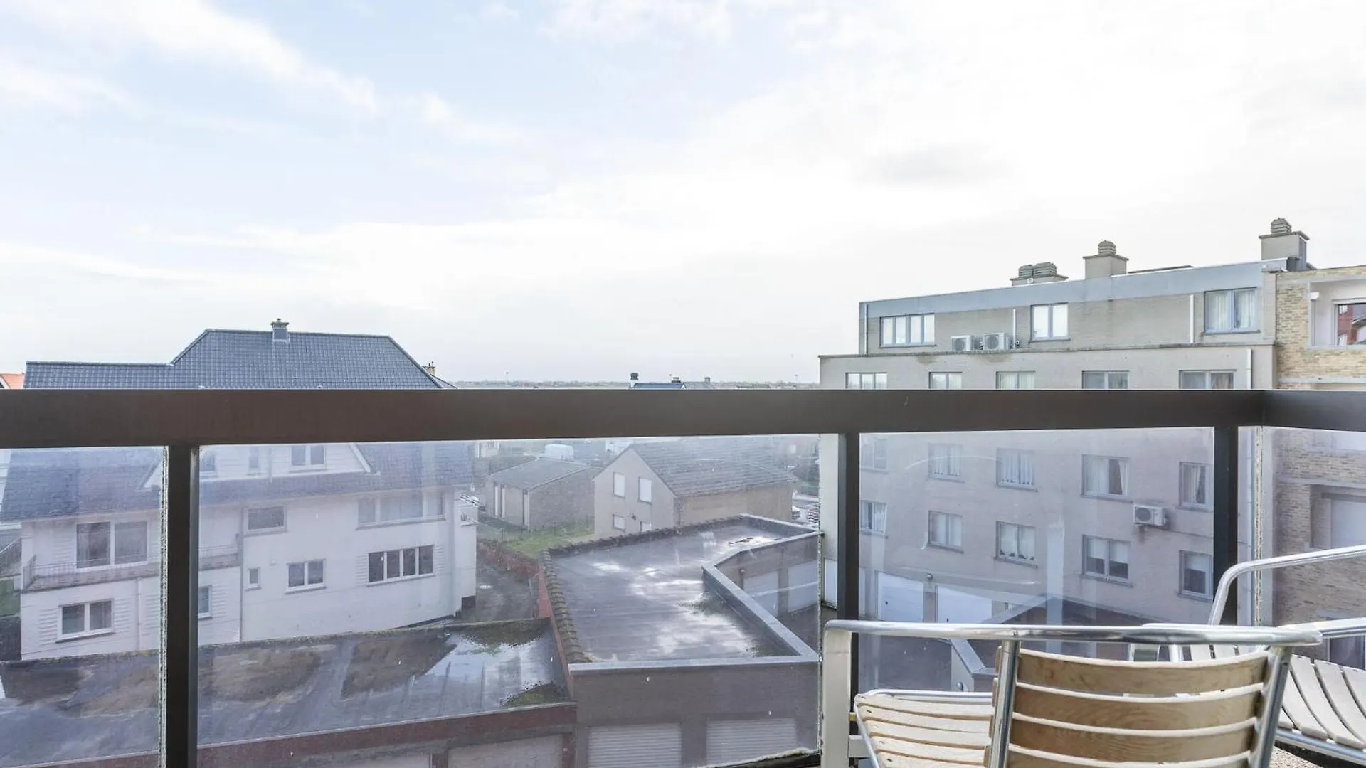 Nice Apartment With Kitchen Middelkerke 0*,